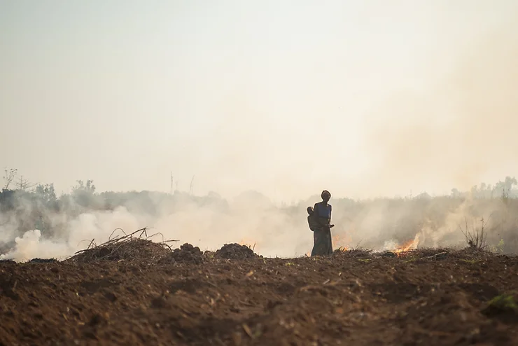 Is it air or smoke that we breathe?
